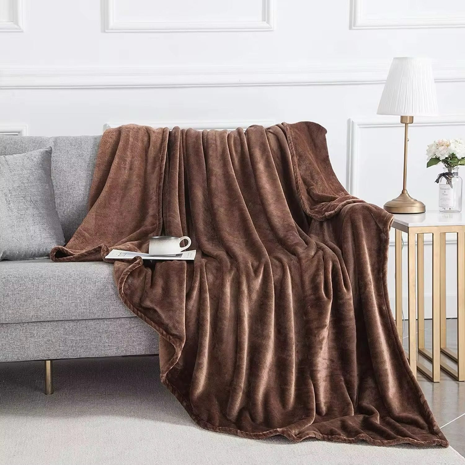 Premium AC Blanket – Lightweight & Breathable Summer Comfort
