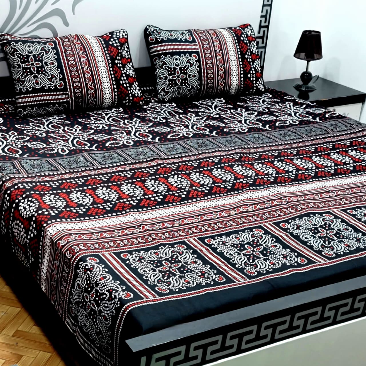 Soft Superior Cotton Printed Bedsheet – Wrinkle-Resistant & Skin-Friendly