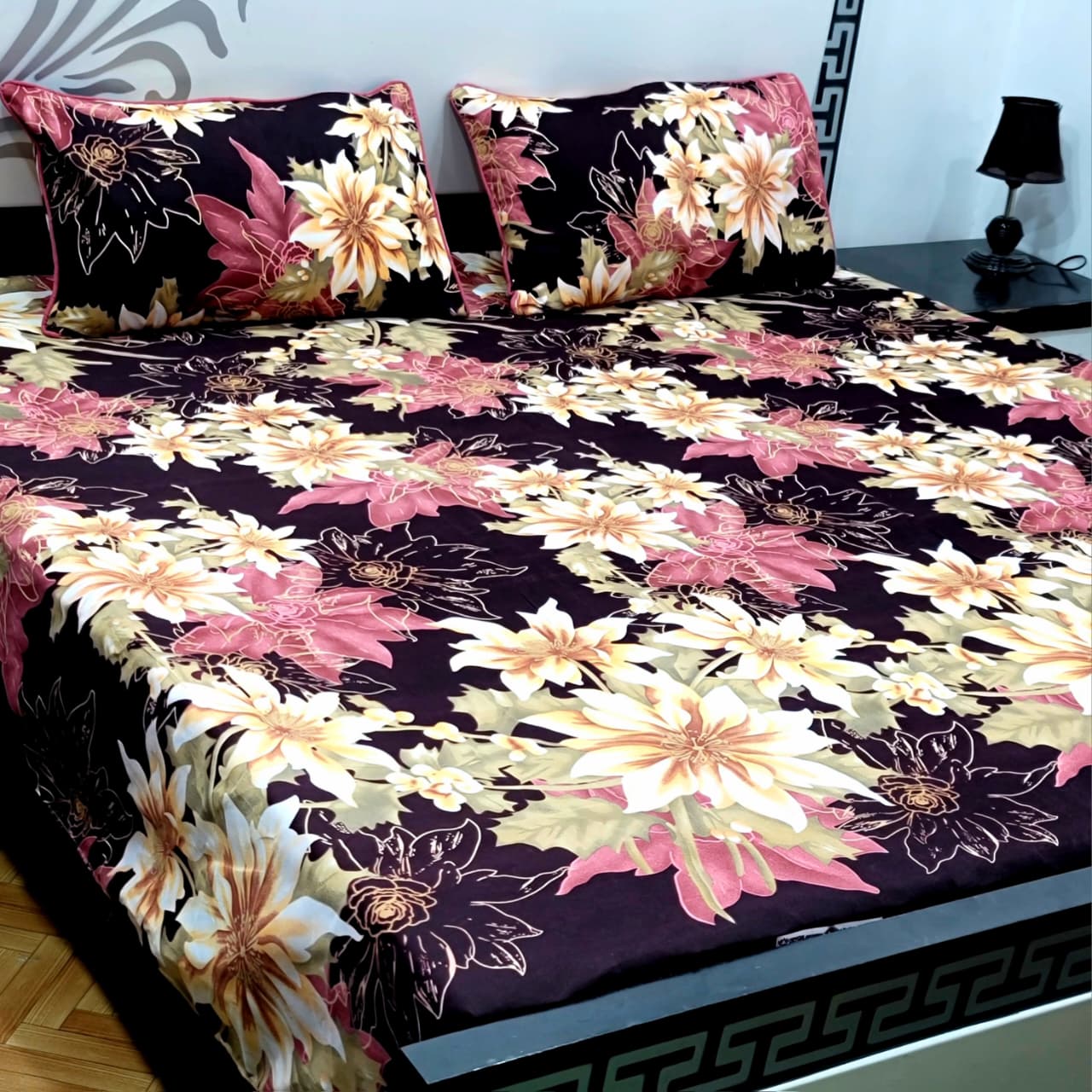 Soft Superior Cotton Printed Bedsheet – Wrinkle-Resistant & Skin-Friendly