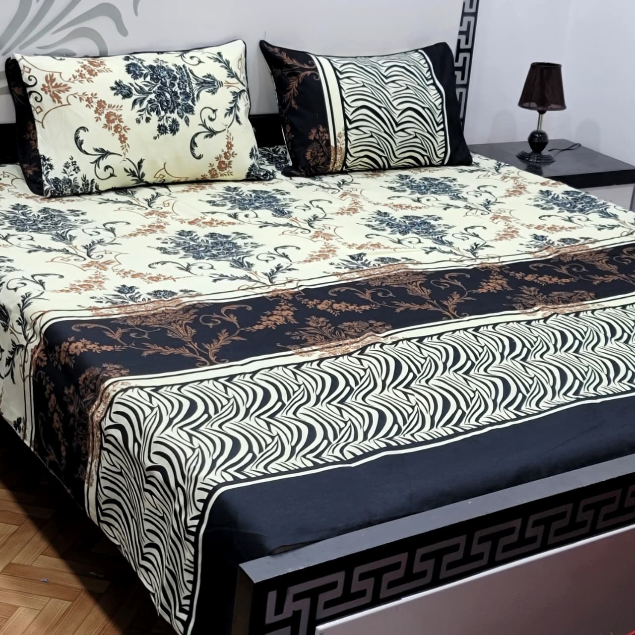 Soft Superior Cotton Printed Bedsheet – Wrinkle-Resistant & Skin-Friendly