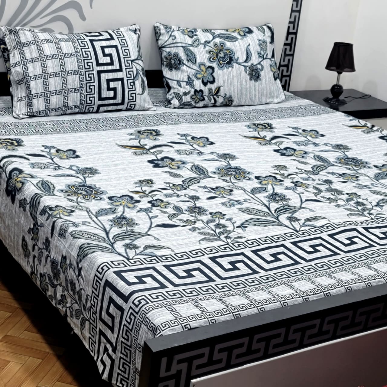 Soft Superior Cotton Printed Bedsheet – Wrinkle-Resistant & Skin-Friendly
