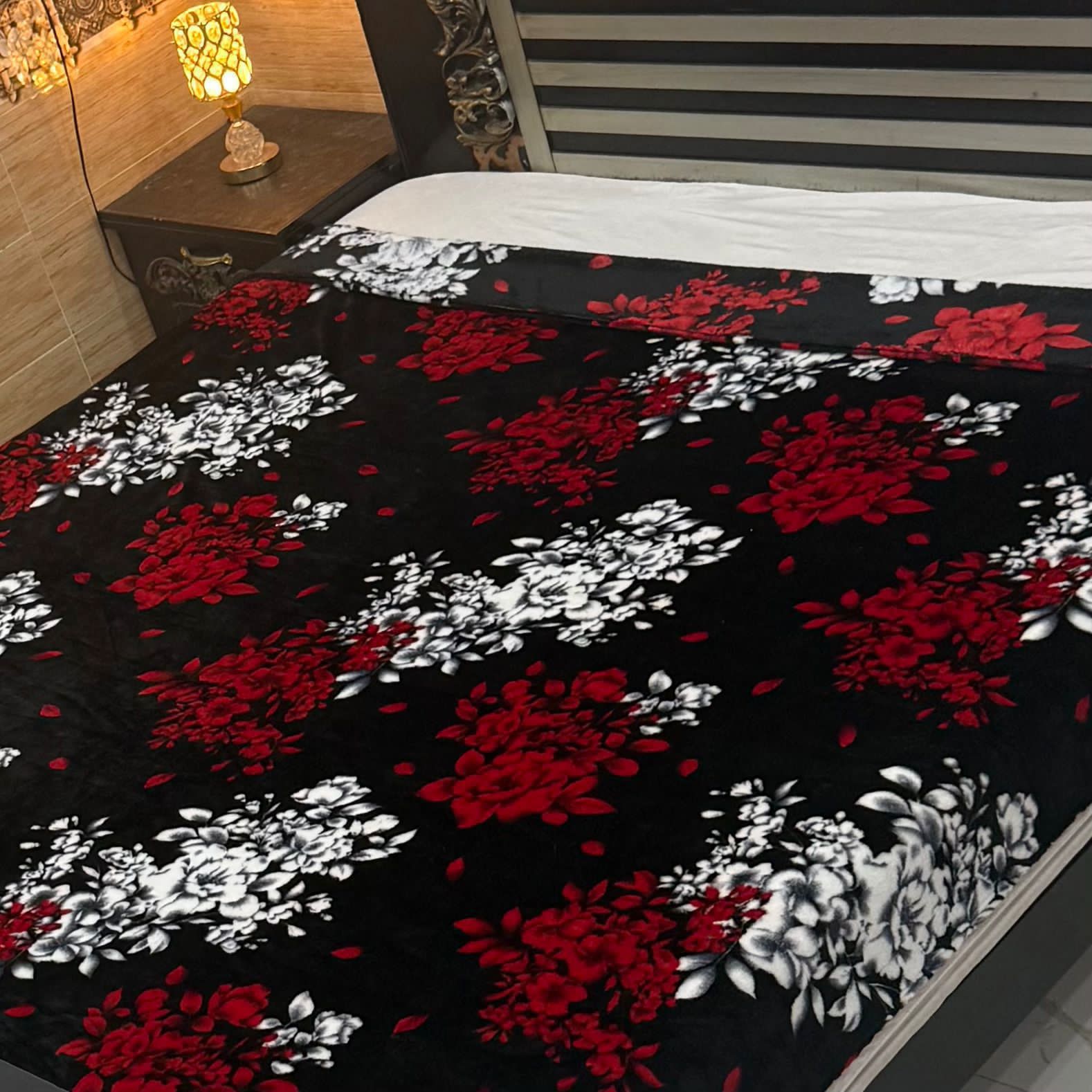 Double Bed Printed AC Blanket Comfort