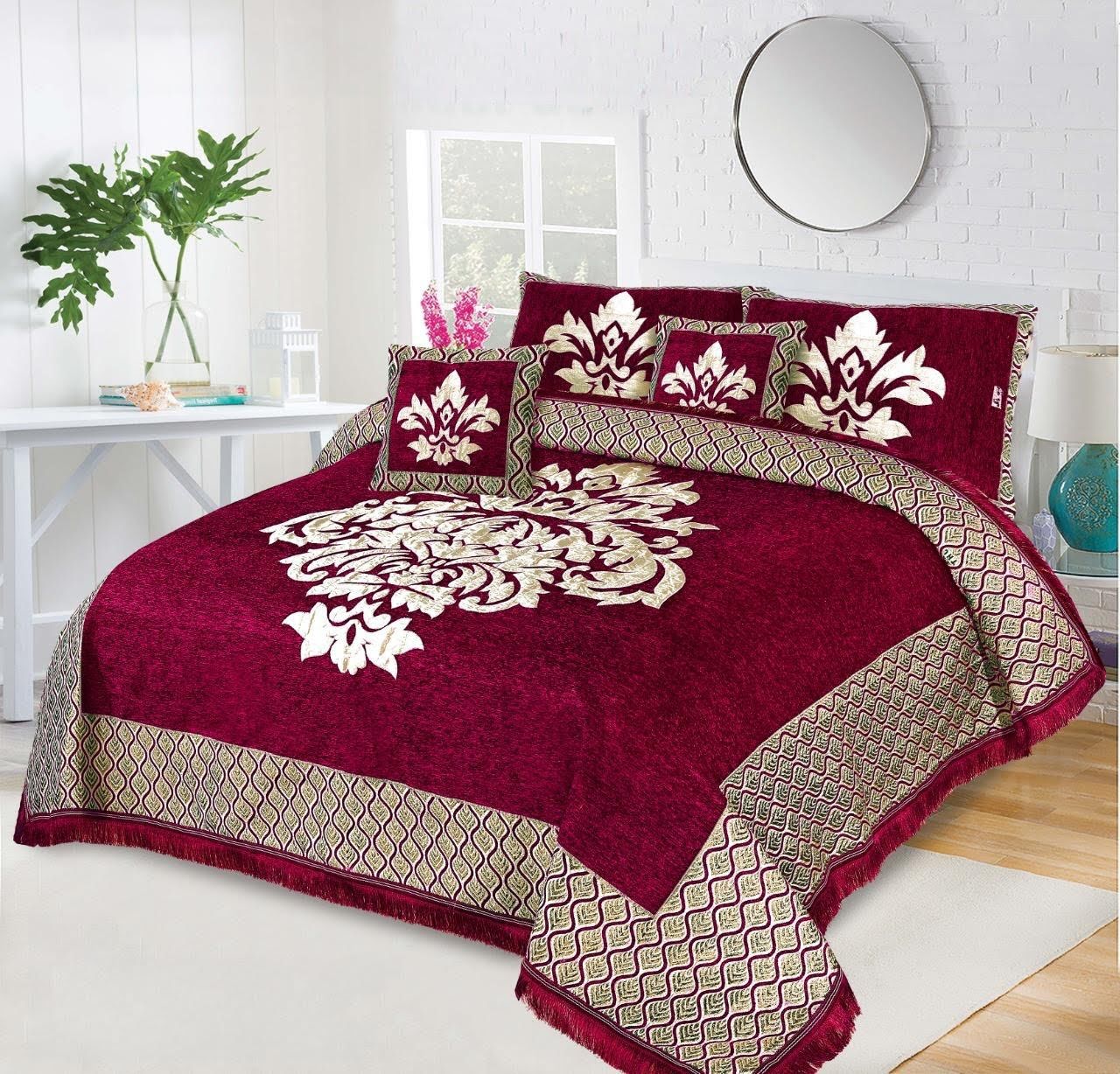 Elegant Velvet Jacquard Bedsheet Set – 5 Pcs King Size Bedding Collection