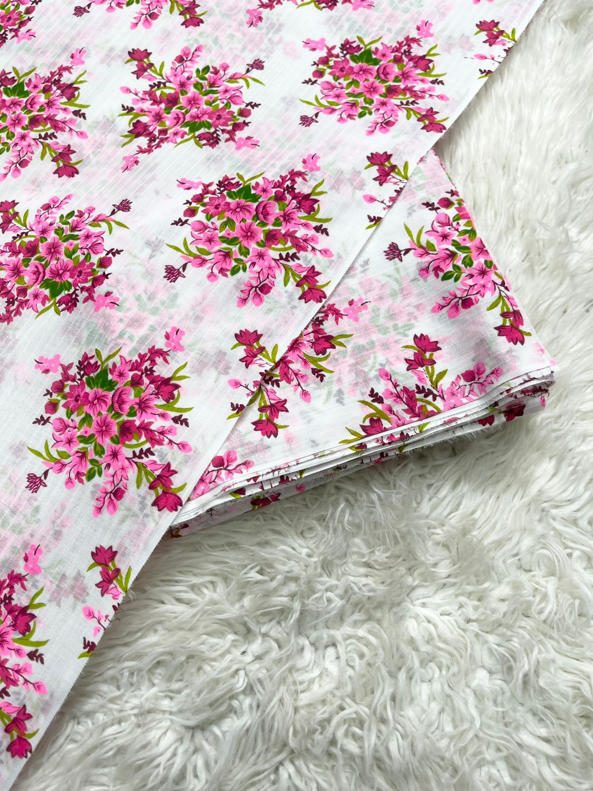 🌸 Lawn 2PC Allover Printed Suit – Soft & Stylish Summer Wear