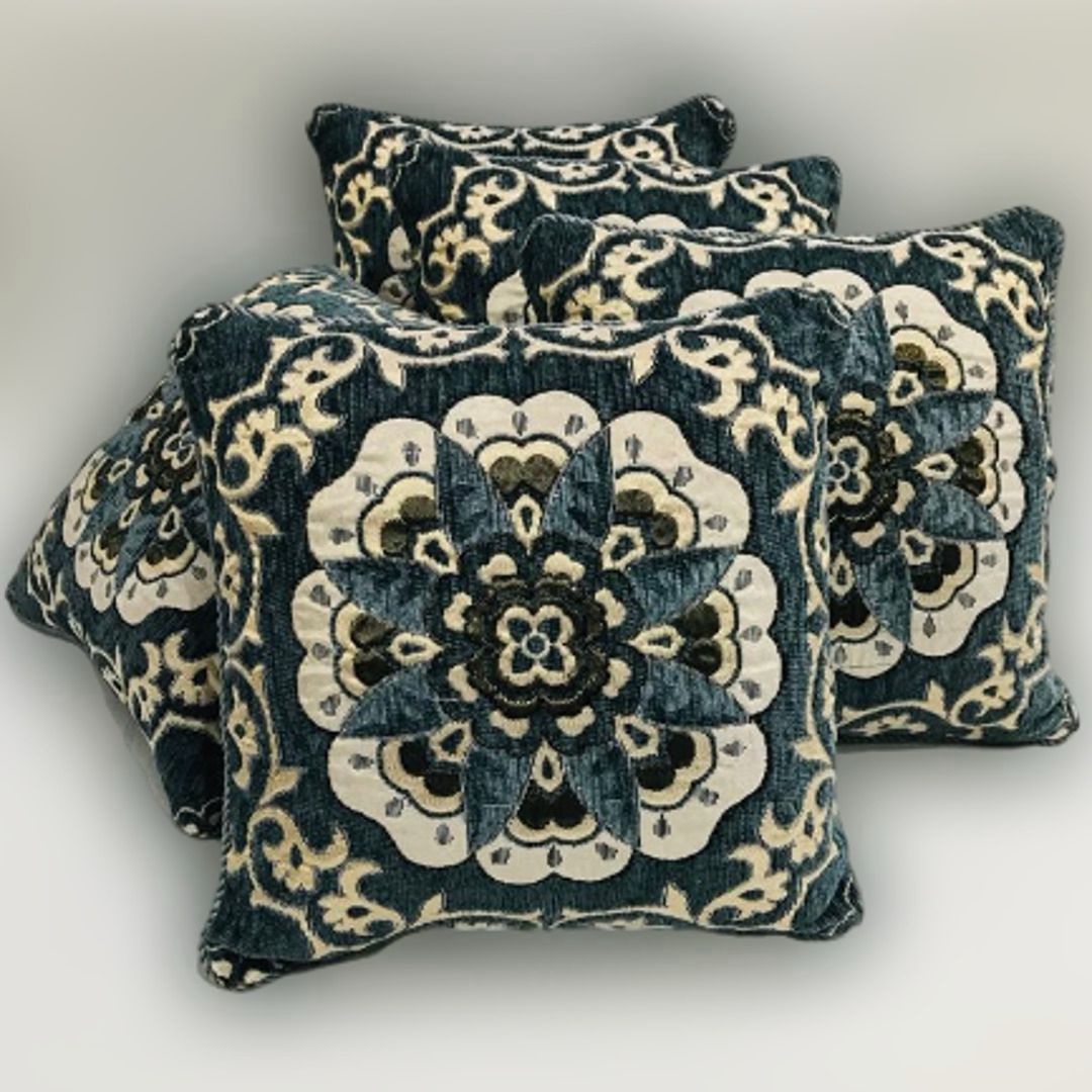 Luxury Velvet Jacquard Cushion Cover – Elegant Soft Decorative Pillow Cover